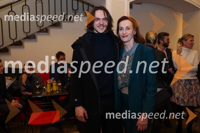  Lovro Zafred, igralec;  Saša  Pavček, igralka, Predsednica združenja dramskih umetnikov Slovenije, prejemnica Borštnikovega prstanaOblast teme, premiera drame v SLG Celje