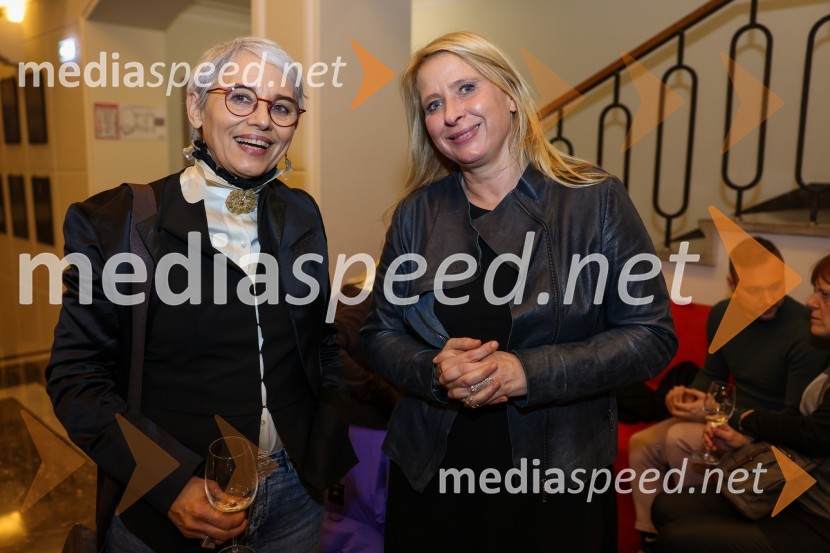  Alja Predan, dramaturginja SLG Celje, nekdanja umetniška direktorica Festivala Borštnikovo srečanje;  Tatjana Doma, dramaturginja SLG CeljeOblast teme, premiera drame v SLG Celje