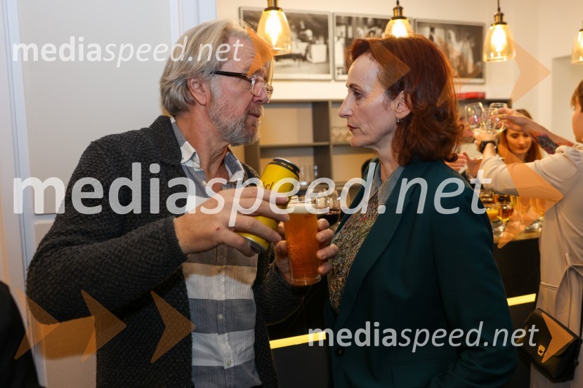  Branko Završan, igralec;  Saša  Pavček, igralka, Predsednica združenja dramskih umetnikov Slovenije, prejemnica Borštnikovega prstanaOblast teme, premiera drame v SLG Celje