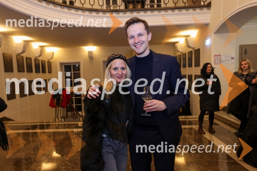  ... ;  Matija Kovač, župan, MO CeljeOblast teme, premiera drame v SLG Celje