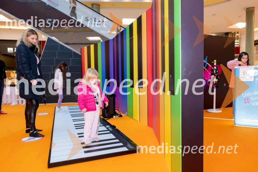 Glasbeno doživetje za otroke v Citycentru Celje: Kreativna glasbena igralnica – inštrumentalnica NA GLAS