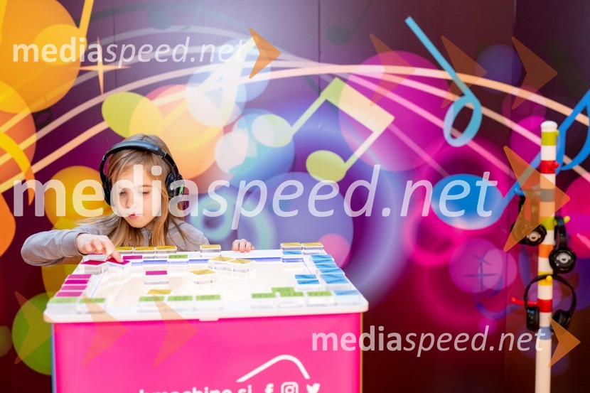 Glasbeno doživetje za otroke v Citycentru Celje: Kreativna glasbena igralnica – inštrumentalnica NA GLAS