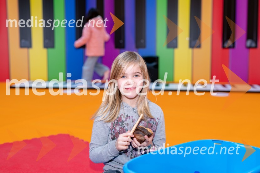 Glasbeno doživetje za otroke v Citycentru Celje: Kreativna glasbena igralnica – inštrumentalnica NA GLAS