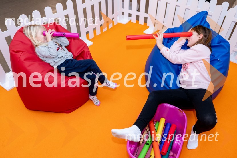 Glasbeno doživetje za otroke v Citycentru Celje: Kreativna glasbena igralnica – inštrumentalnica NA GLAS