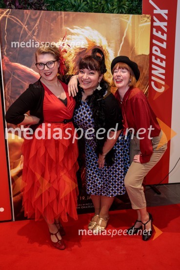  Irina Kysselef, frizerka;  Mateja Grajzar, plesalka;  Urša Lesar, plesalkaBabilon, premiera v Cineplexx Ljubljana