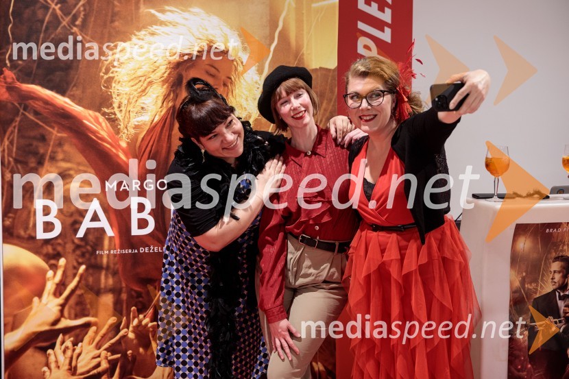  Mateja Grajzar, plesalka;  Urša Lesar, plesalka;  Irina Kysselef, frizerkaBabilon, premiera v Cineplexx Ljubljana