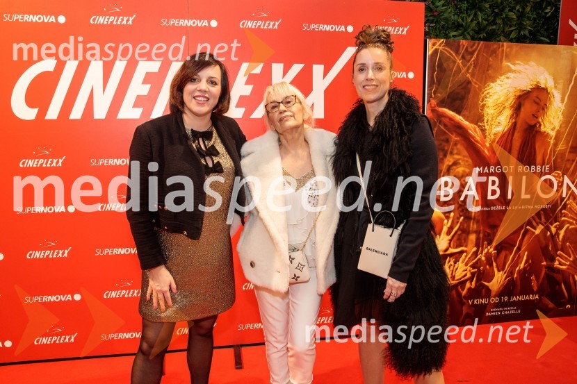  Petra Košir, oglasno trženje edicij GLOSS;  Vera Hegeduš, lastnica trgovine Gloss Couture;  Tea Hegeduš, urednica revije GlossBabilon, premiera v Cineplexx Ljubljana