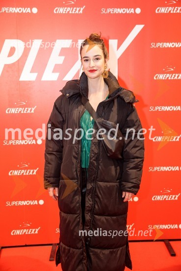  Gaja Filač, igralkaBabilon, premiera v Cineplexx Ljubljana