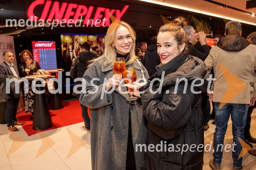  Melani Mekicar, radijska in televizijska voditeljica;  Gaja Filač, igralkaBabilon, premiera v Cineplexx Ljubljana