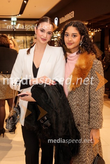  Iiana Mali, model;  Hannah TeferaBabilon, premiera v Cineplexx Ljubljana