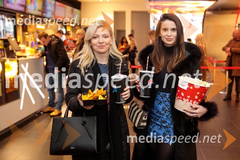  Edita Kramar, Agencija Pristno;  Sara Švegl, svetovalka za strateško komuniciranjeBabilon, premiera v Cineplexx Ljubljana