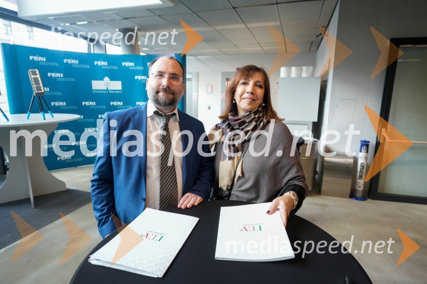  Ivo Michele  Polacco, Italijansko veleposlaništvo v Limi, ISPI;  Serenella  Marzoli, , direktorica ICELooking Beyond, otvoritev razstave satelitskih fotografij na Fakulteti za elektrotehniko, računalništvo in informatiko v Mariboru