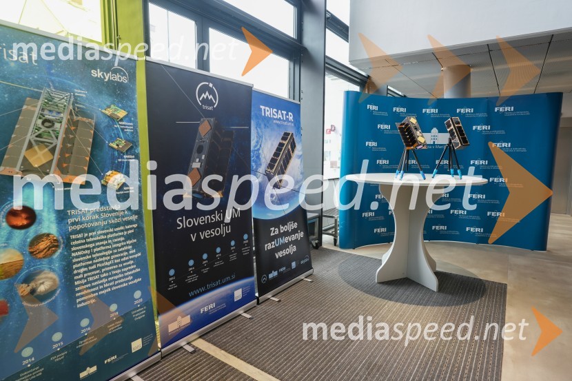 Looking Beyond, otvoritev razstave satelitskih fotografij na Fakulteti za elektrotehniko, računalništvo in informatiko v Mariboru