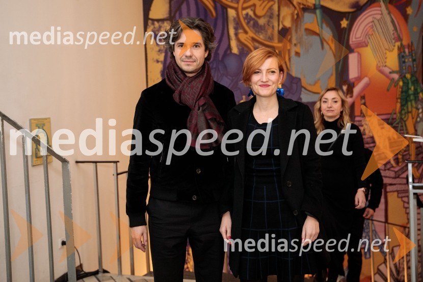  Luka Mesec, podpredsednik vlade in minister za delo, družino, socialne zadeve in enake možnosti; dr. Asta Vrečko, ministrica za kulturoStrah in beda Tretjega rajha, premiera predstave