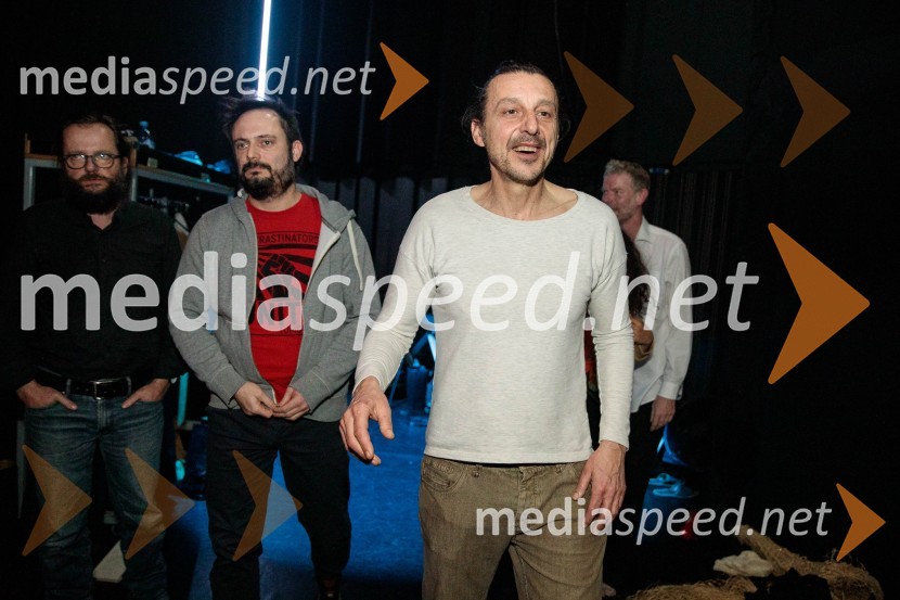  Sebastijan  Horvat, režiser;  Milan Ramšak Marković, dramaturg;  Matej Recer, igralecStrah in beda Tretjega rajha, premiera predstave