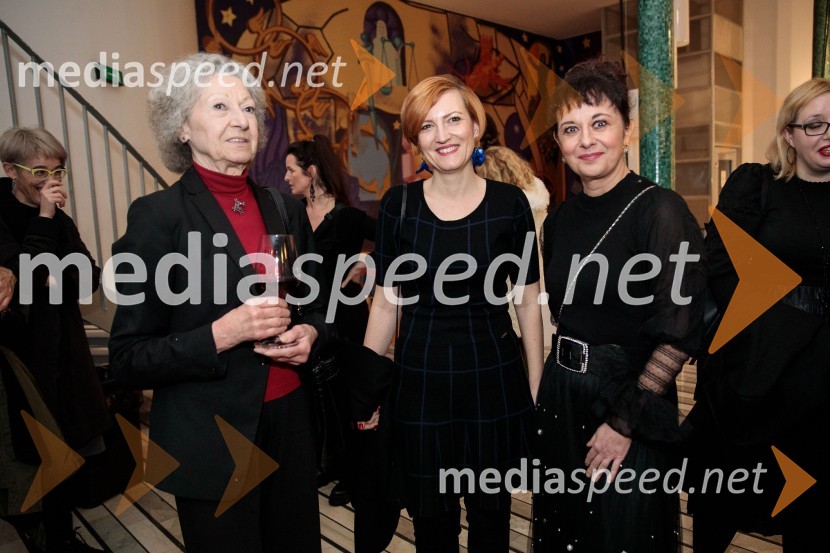  Alenka Pirjevec, Združenje dramskih umetnikov Slovenije; dr. Asta Vrečko, ministrica za kulturo;  Lara Jankovič, igralkaStrah in beda Tretjega rajha, premiera predstave