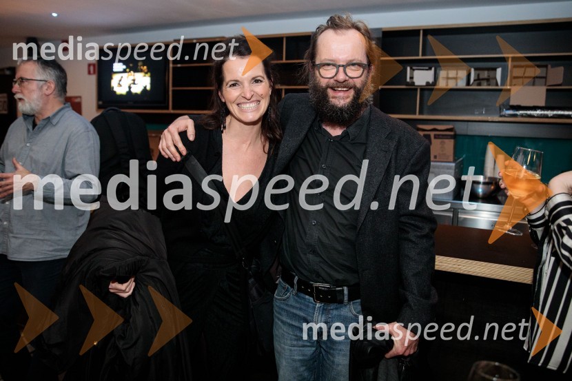  Ana Horvat Dolinar, igralka;  Sebastijan  Horvat, režiserStrah in beda Tretjega rajha, premiera predstave