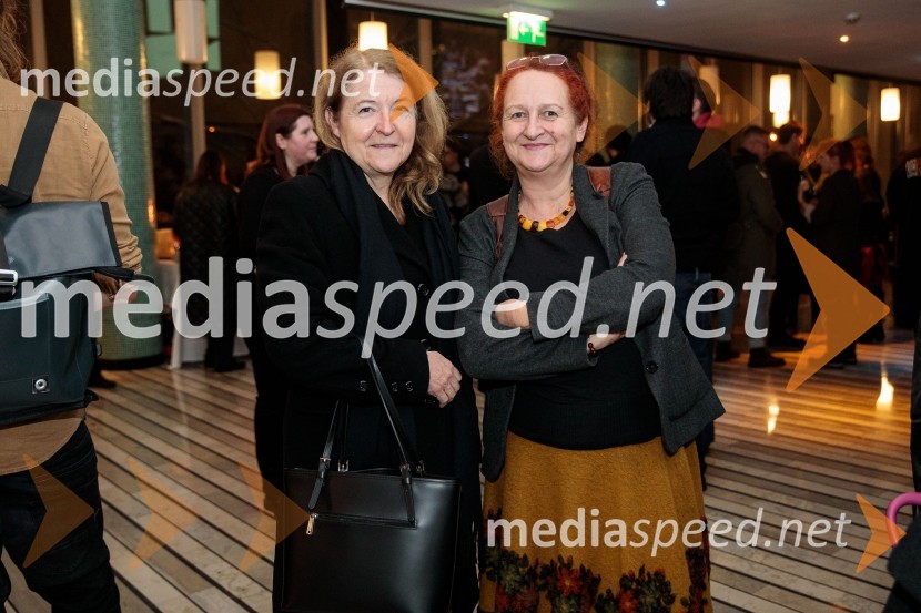  ... ;  Marinka Poštrak, dramaturginja, Prešernovo gledališče KranjStrah in beda Tretjega rajha, premiera predstave