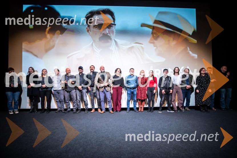  ... ;  ... ;  ... ;  ... ;  ... ;  Slobodan Maksimović, režiser;  Gorazd Žilavec, igralec;  Dario Varga, igralec;  ... ;  Igor Makari, skrelec;  ... ;  Nina Brasseur, pevka;  ... ;  ... ;  ... ;  ... ;  ... ;  ... Primeri inšpektorja Vrenka, predpremiera v Gledališču Park