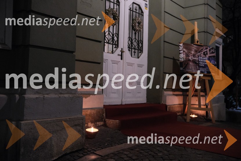 Mrtvaški ples Augusta Strindberga v režiji Eduarda Milerja