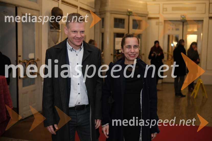  Luka Nabergoj, pomočnik ravnateljice SNG Drama Ljubljana;  Saša NabergojMrtvaški ples Augusta Strindberga v režiji Eduarda Milerja