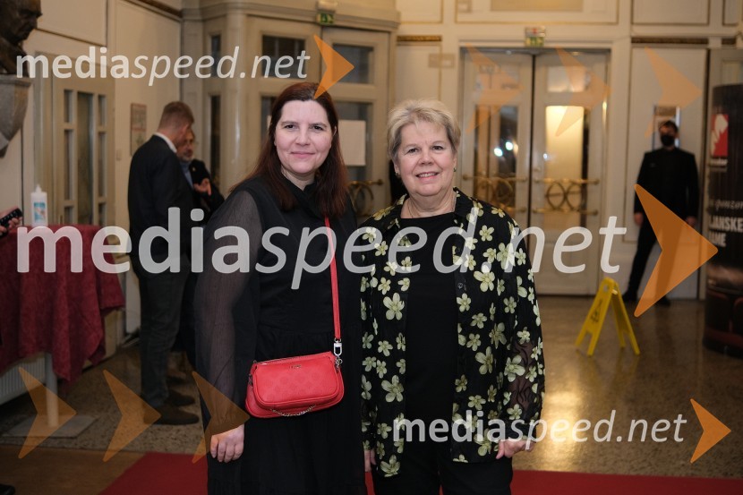  Teja Pelko, novinarka, Svet24;  Irena  Butoln, germanistkaMrtvaški ples Augusta Strindberga v režiji Eduarda Milerja