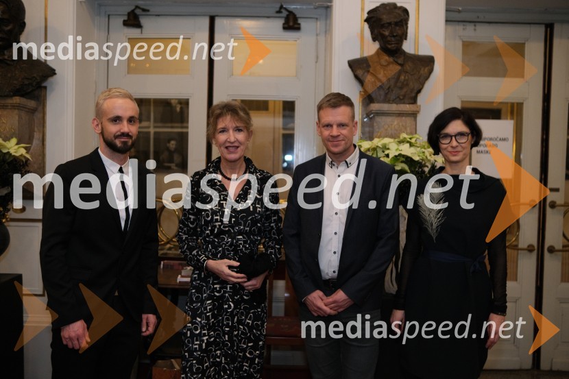  Jernej Pristov, vodja službe za odnose z javnostmi SNG Drama Ljubljana;  Vesna Jurca Tadel, ravnateljice SNG Drama Ljubljana;  Luka Nabergoj, pomočnik ravnateljice SNG Drama Ljubljana;  Špela  Zorn, vodja programa v SNG DramaMrtvaški ples Augusta Strindberga v režiji Eduarda Milerja