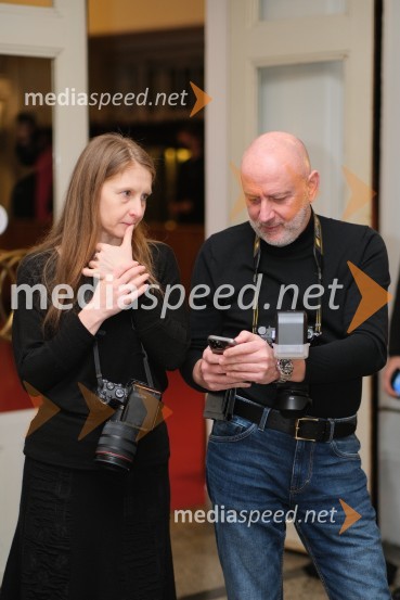  Katja Kodba, fotografinja;  Sašo Radej, fotografMrtvaški ples Augusta Strindberga v režiji Eduarda Milerja