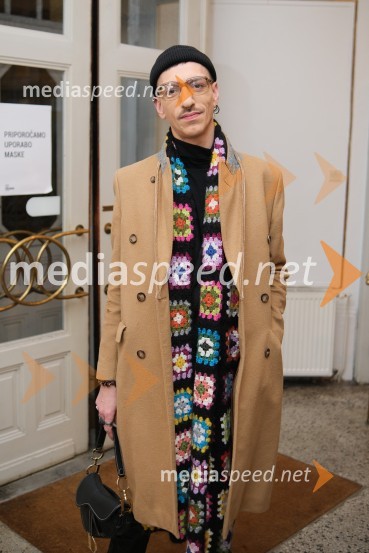  Matjaž Plošinjak, modni oblikovalecMrtvaški ples Augusta Strindberga v režiji Eduarda Milerja