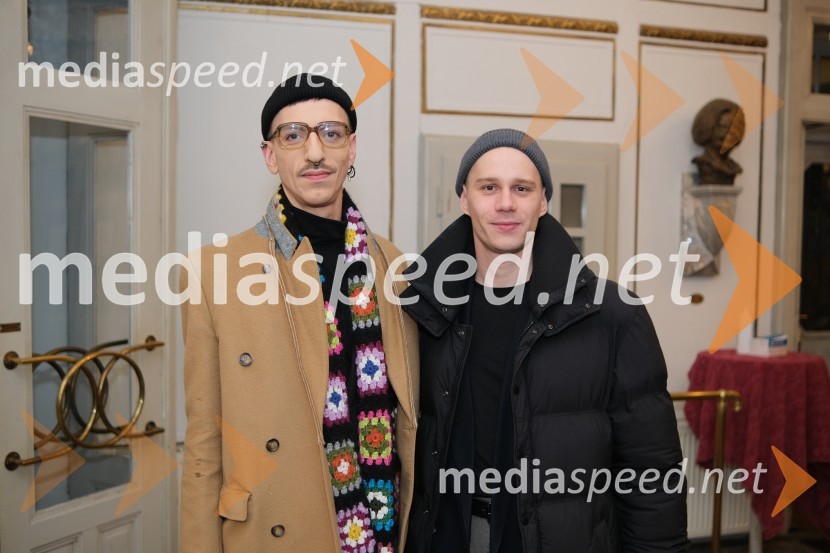  Matjaž Plošinjak, modni oblikovalec;  Timon Šturbej, igralecMrtvaški ples Augusta Strindberga v režiji Eduarda Milerja