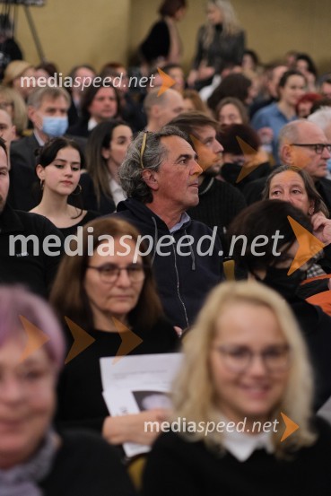 Mrtvaški ples Augusta Strindberga v režiji Eduarda Milerja