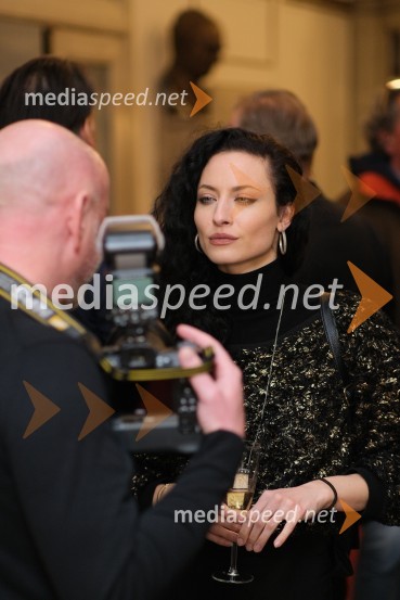  Urška Centa, plesalka flamenkaMrtvaški ples Augusta Strindberga v režiji Eduarda Milerja