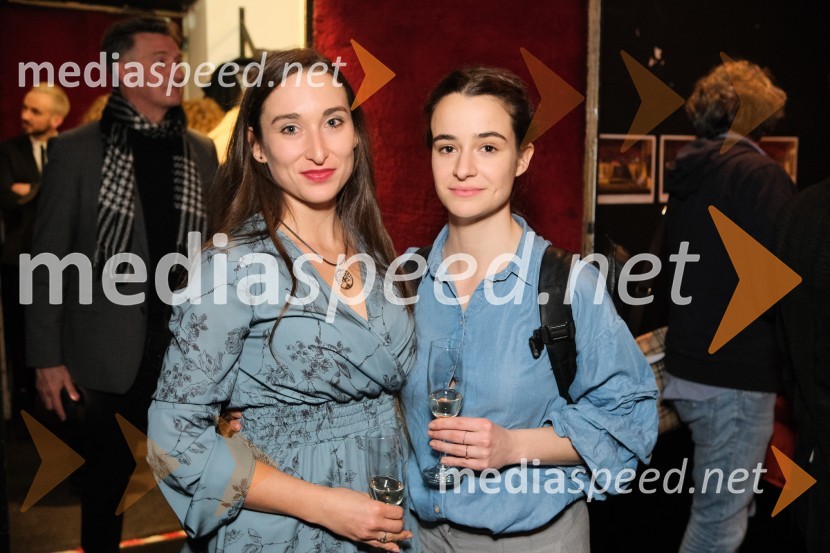  Gaja Višnar, igralka;  Gaja Filač, igralkaMrtvaški ples Augusta Strindberga v režiji Eduarda Milerja