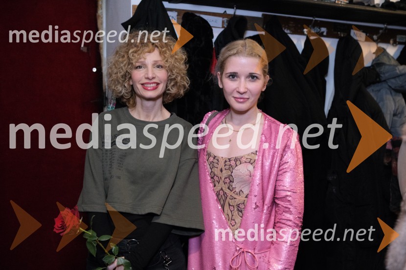  Jelena Proković, kostumografinja, JSP;  Eva Mahkovic, dramaturginjaMrtvaški ples Augusta Strindberga v režiji Eduarda Milerja