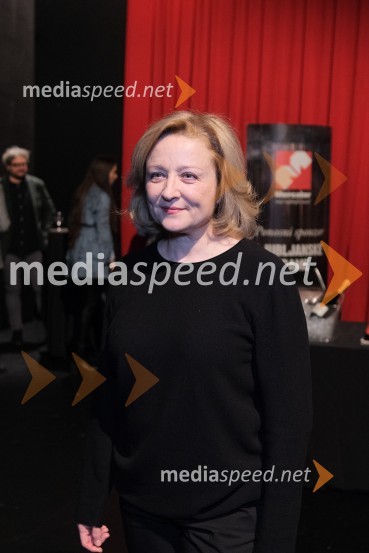  Nataša Barbara Gračner, režiserka in igralkaMrtvaški ples Augusta Strindberga v režiji Eduarda Milerja