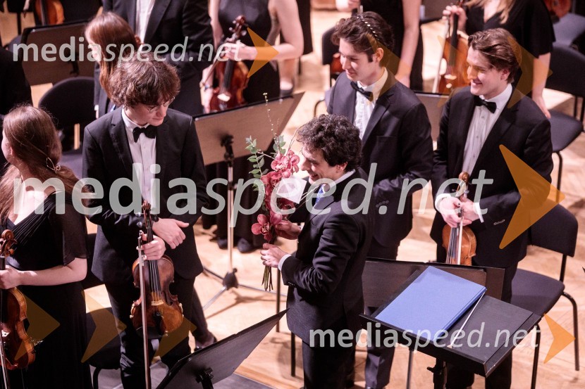  Francesco Angelico, umetiniški vodja, Nemški narodni mladinski orkesterNemški narodni mladinski orkester, koncert v Slovenski filharmoniji