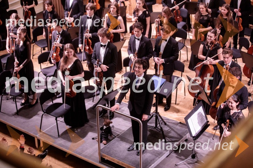  Francesco Angelico, umetiniški vodja, Nemški narodni mladinski orkesterNemški narodni mladinski orkester, koncert v Slovenski filharmoniji