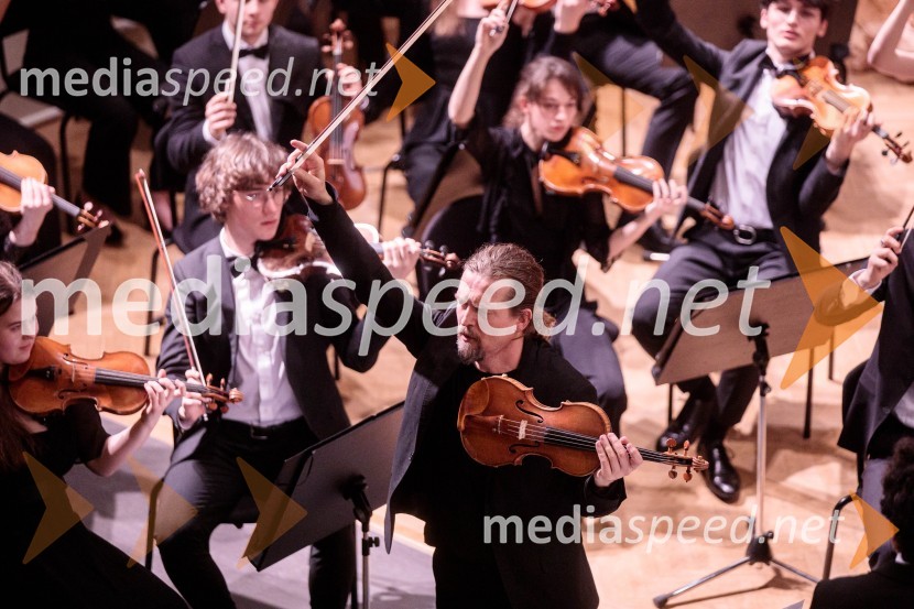  Christian Tetzlaff, violinistNemški narodni mladinski orkester, koncert v Slovenski filharmoniji