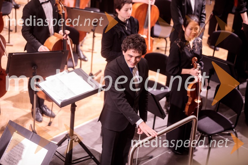  Francesco Angelico, umetiniški vodja, Nemški narodni mladinski orkesterNemški narodni mladinski orkester, koncert v Slovenski filharmoniji