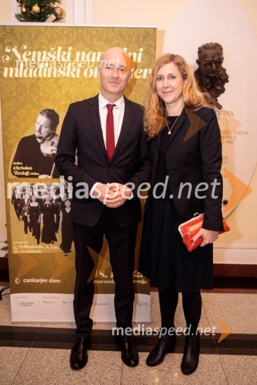  Adrian Pollmann, Veleposlanik Zvezne Republike Nemčije v Sloveniji;  Natalie Kauther, veleposlanica, Nemško zunanje ministrstvoNemški narodni mladinski orkester, koncert v Slovenski filharmoniji