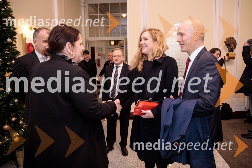  Uršula Cetinski, generalna direktorica, Cankarjev dom;  Natalie Kauther, veleposlanica, Nemško zunanje ministrstvo;  Adrian Pollmann, Veleposlanik Zvezne Republike Nemčije v SlovenijiNemški narodni mladinski orkester, koncert v Slovenski filharmoniji