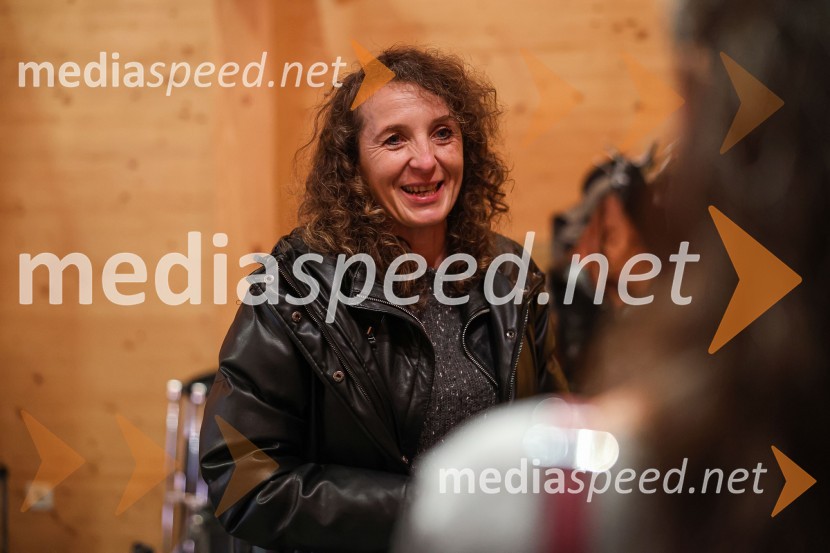  Polona Lovšin, vodja komunikacij, Riko d.o.o.Iskrivo v živo: Pogovor med managerjema leta 2022 Blažem Brodnjakom in Sabino Sobočan