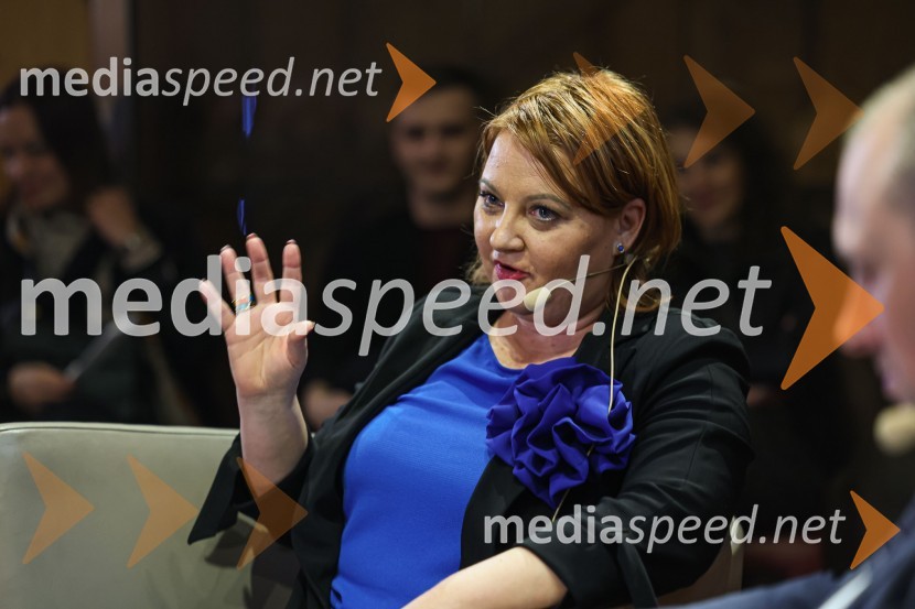 mag. Sabina Sobočan, direktorica, Varis Lendava d.d.Iskrivo v živo: Pogovor med managerjema leta 2022 Blažem Brodnjakom in Sabino Sobočan