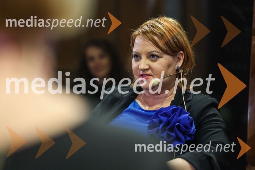 mag. Sabina Sobočan, direktorica, Varis Lendava d.d.Iskrivo v živo: Pogovor med managerjema leta 2022 Blažem Brodnjakom in Sabino Sobočan