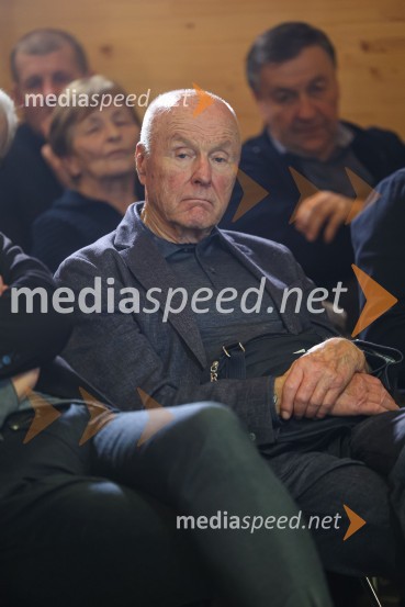  Božo Dimnik, lobist in poslovnež, častni konzul HrvaškeIskrivo v živo: Pogovor med managerjema leta 2022 Blažem Brodnjakom in Sabino Sobočan