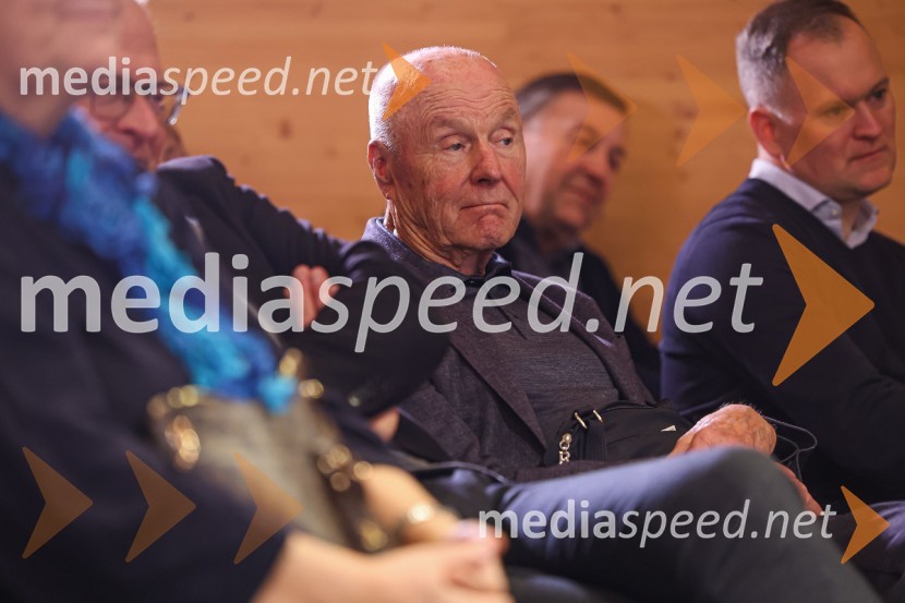  Božo Dimnik, lobist in poslovnež, častni konzul HrvaškeIskrivo v živo: Pogovor med managerjema leta 2022 Blažem Brodnjakom in Sabino Sobočan