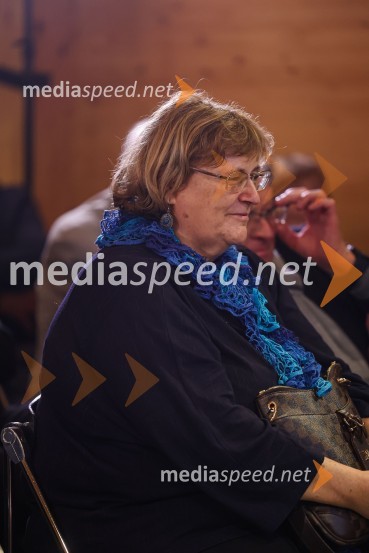 red. prof. dr.  Metka  Tekavčič, dekanja Ekonomske fakultete Univerze v LjubljaniIskrivo v živo: Pogovor med managerjema leta 2022 Blažem Brodnjakom in Sabino Sobočan