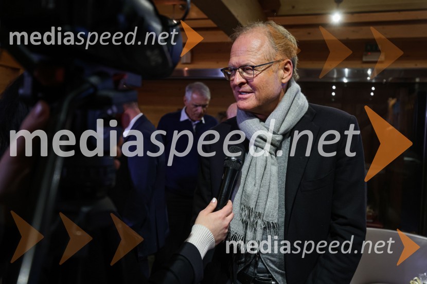  Janez  Škrabec, direktor Riko d.o.o.Iskrivo v živo: Pogovor med managerjema leta 2022 Blažem Brodnjakom in Sabino Sobočan