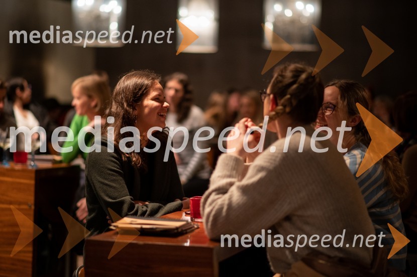 Srečanje z Davidom Zupančičem, avtorjem knjige Življenje v sivi coni