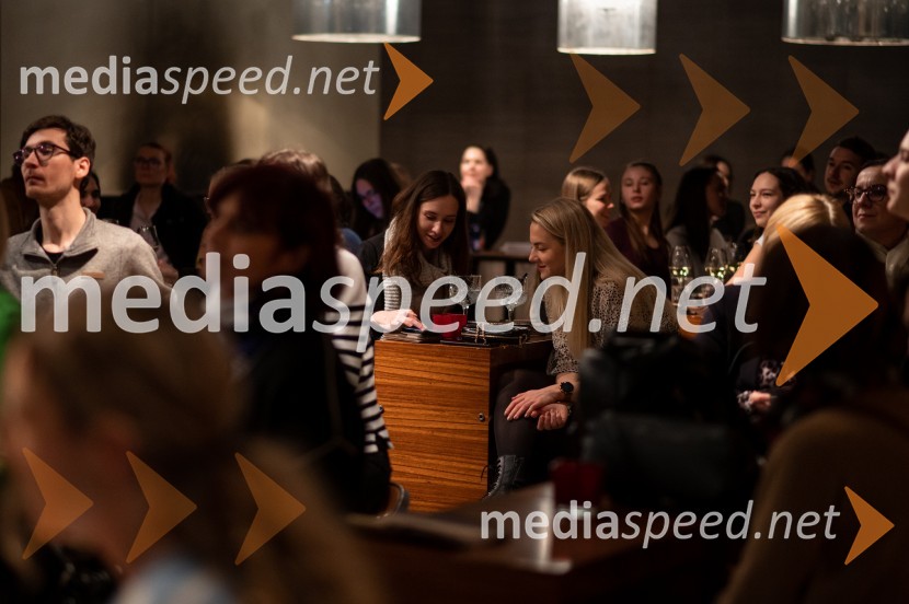 Srečanje z Davidom Zupančičem, avtorjem knjige Življenje v sivi coni